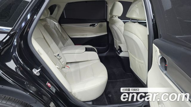 Hyundai Grandeur 2023 — photo 12