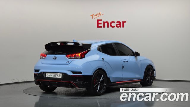 Hyundai Veloster 2019 — photo 2