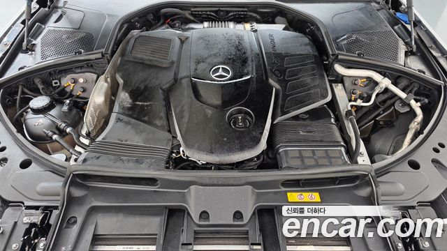 Mercedes-Benz S-Class 2021 — photo 6