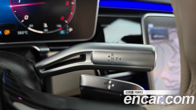 Mercedes-Benz S-Class 2021 — photo 12