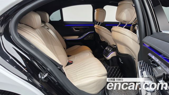 Mercedes-Benz S-Class 2021 — photo 17