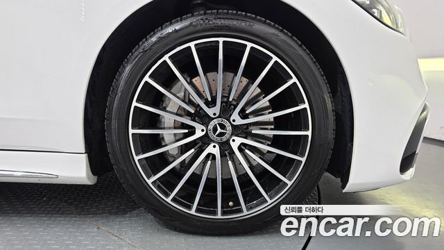 Mercedes-Benz S-Class 2021 — photo 7