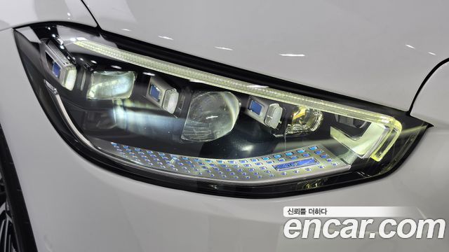 Mercedes-Benz S-Class 2021 — photo 8