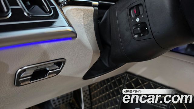 Mercedes-Benz S-Class 2021 — photo 27