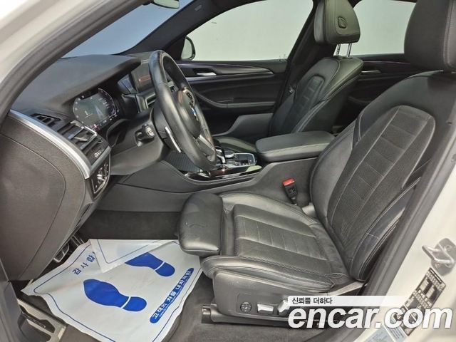 BMW X4 2022 — photo 11