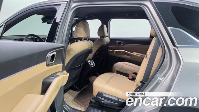 Kia Sorento 2024 — photo 17
