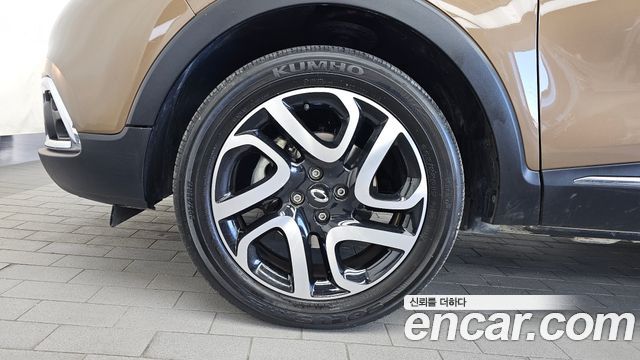 Renault Korea QM3 2016 — photo 5