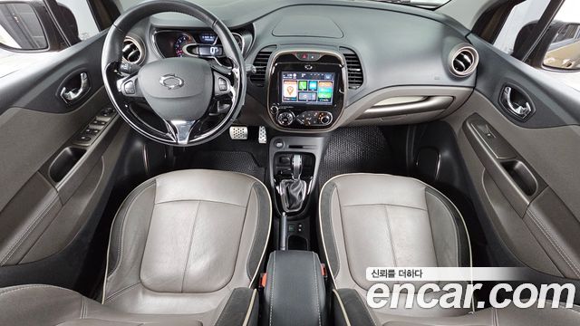 Renault Korea QM3 2016 — photo 10