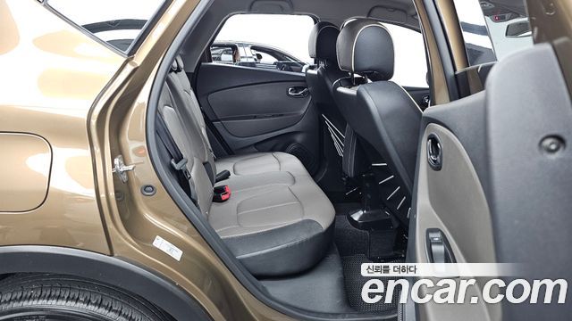 Renault Korea QM3 2016 — photo 18