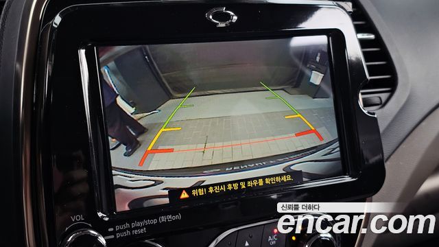 Renault Korea QM3 2016 — photo 21