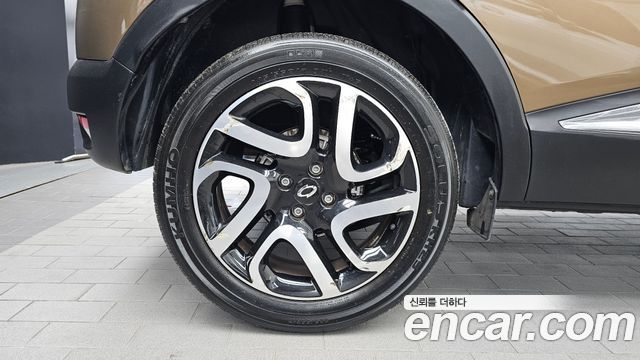 Renault Korea QM3 2016 — photo 7