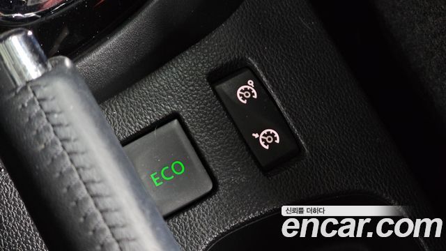 Renault Korea QM3 2016 — photo 28