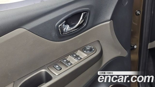 Renault Korea QM3 2016 — photo 29