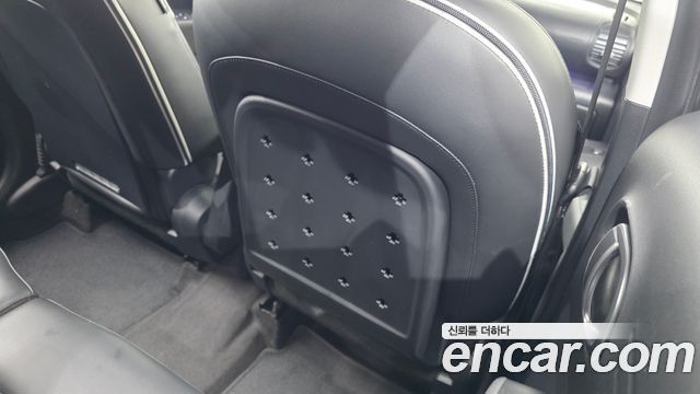 Hyundai Casper 2023 — photo 28
