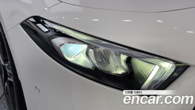 Mercedes-Benz A-Class 2023 — photo 8