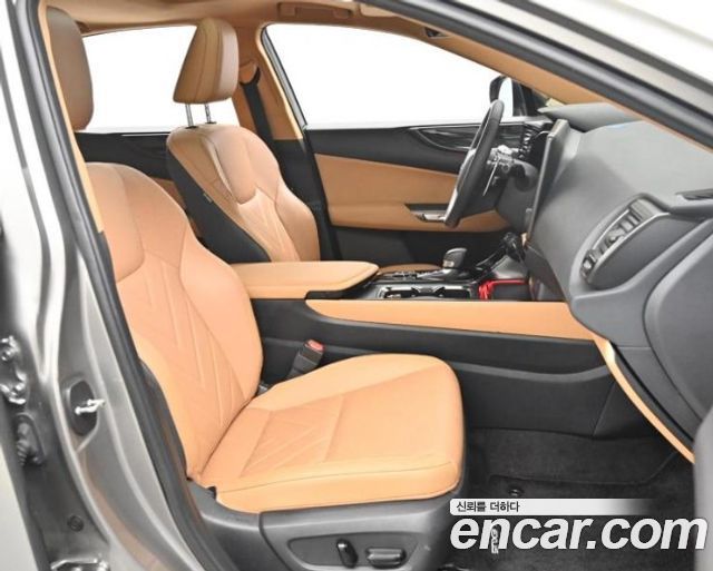 Lexus NX 2025 — photo 11