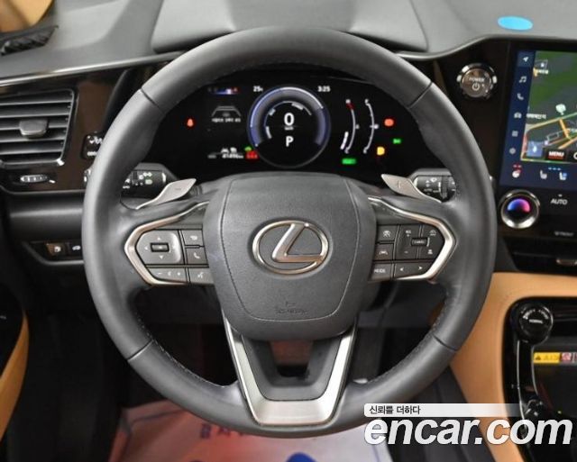 Lexus NX 2025 — photo 15