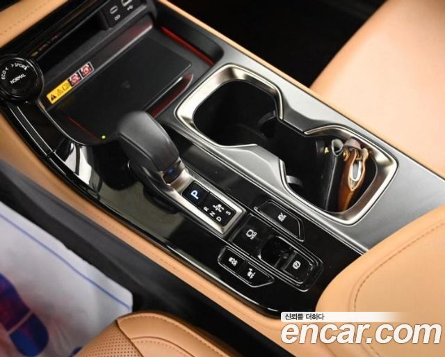 Lexus NX 2025 — photo 16