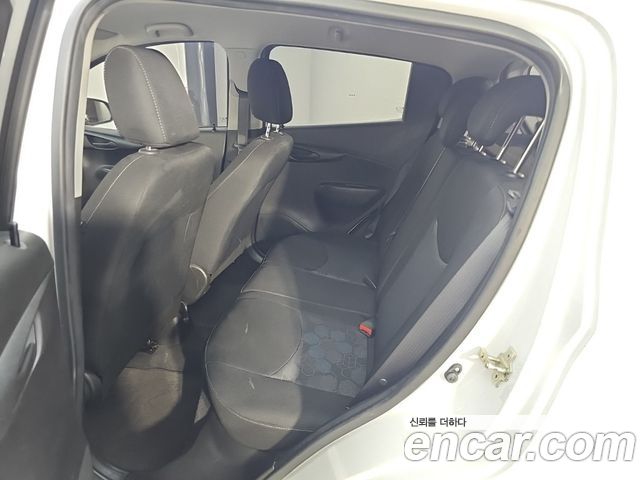 Chevrolet Korea Spark 2017 — photo 12