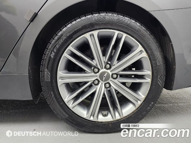 Genesis G80 2017 — photo 5