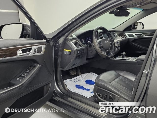 Genesis G80 2017 — photo 11