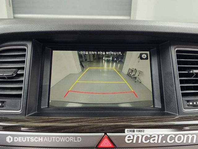 Genesis G80 2017 — photo 15