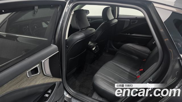 Kia K8 2023 — photo 17