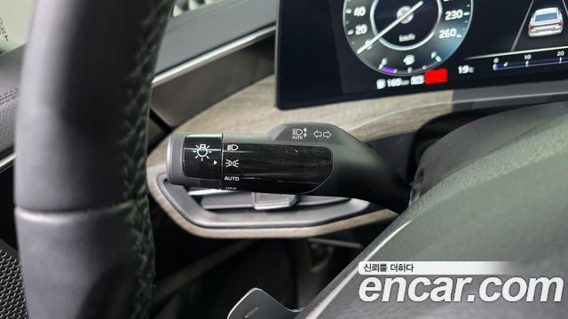 Kia K8 2023 — photo 25
