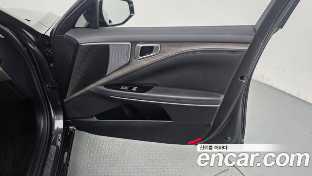 Kia K8 2023 — photo 15