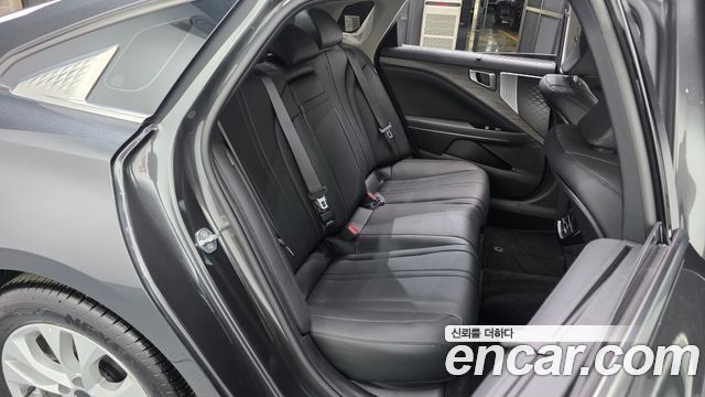 Kia K8 2023 — photo 16