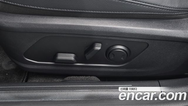 Kia K8 2023 — photo 31
