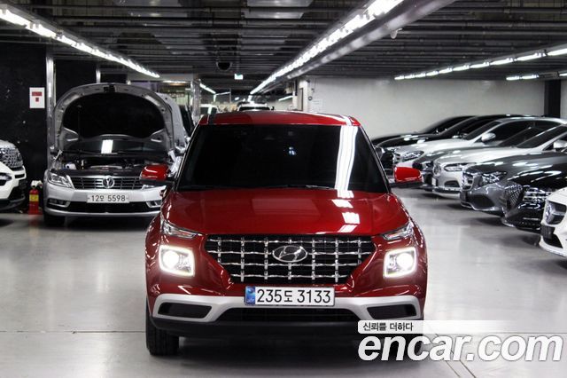 Hyundai Venue 2021 — photo 2