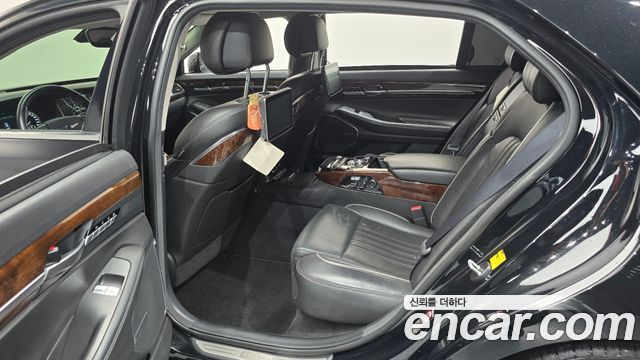 Genesis EQ900 2017 — photo 17