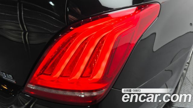 Genesis EQ900 2017 — photo 9
