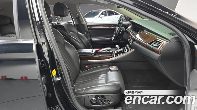 Genesis EQ900 2017 — photo 16