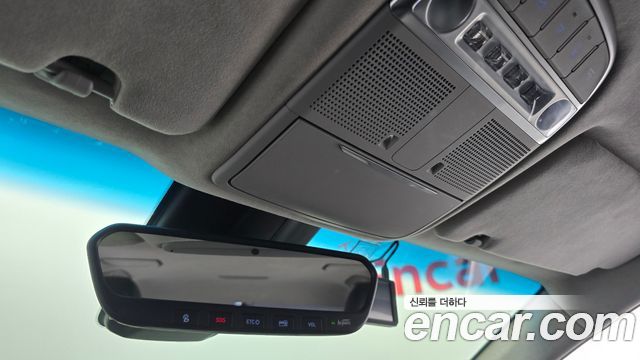 Genesis EQ900 2017 — photo 29