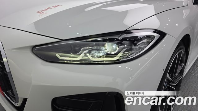 BMW 4-Series 2024 — photo 8