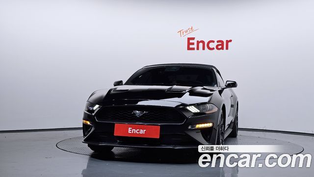 Ford Mustang 2020 — photo 3