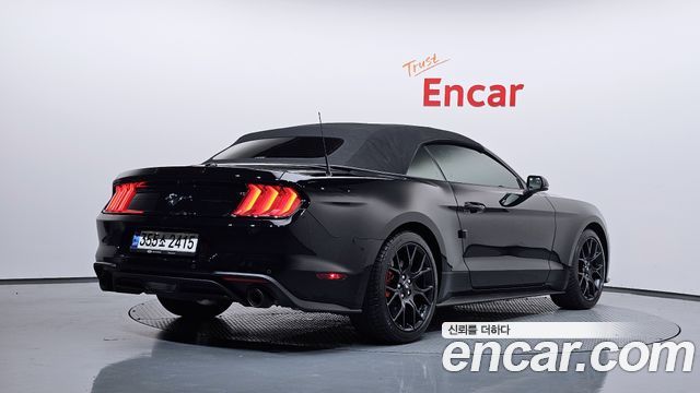 Ford Mustang 2020 — photo 4