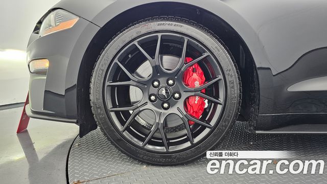 Ford Mustang 2020 — photo 5