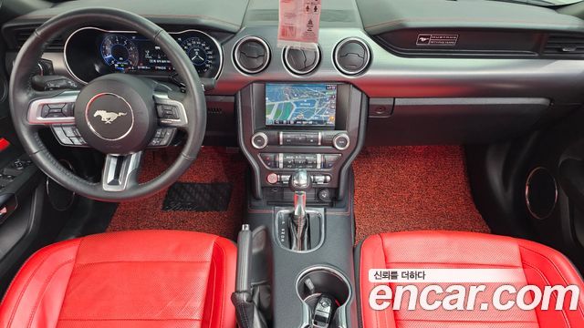 Ford Mustang 2020 — photo 7