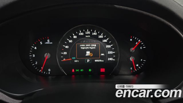 Kia Sorento 2016 — photo 11
