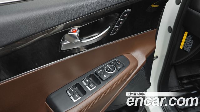 Kia Sorento 2016 — photo 21