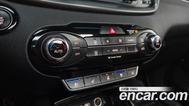 Kia Sorento 2016 — photo 29