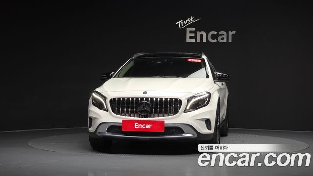 Mercedes-Benz GLA-Class 2016 — photo 3