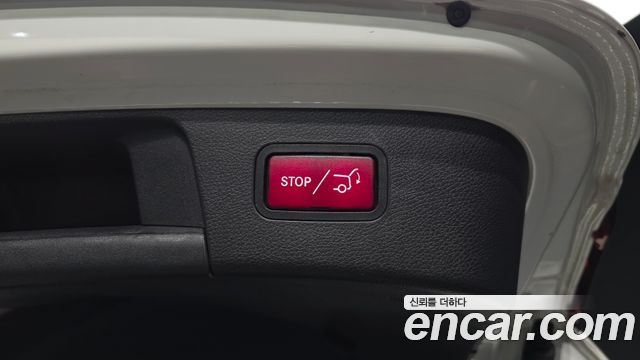 Mercedes-Benz GLA-Class 2016 — photo 27