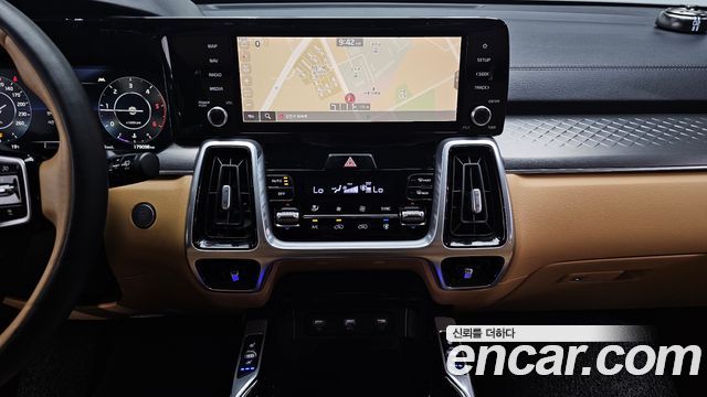 Kia Sorento 2022 — photo 20