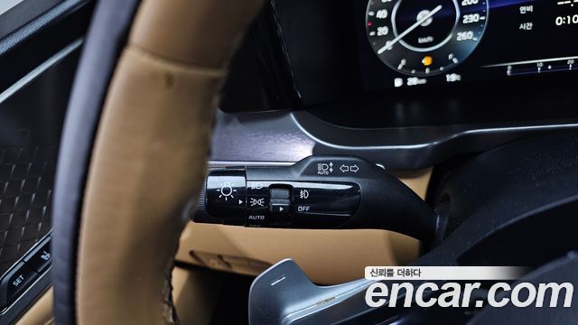 Kia Sorento 2022 — photo 29
