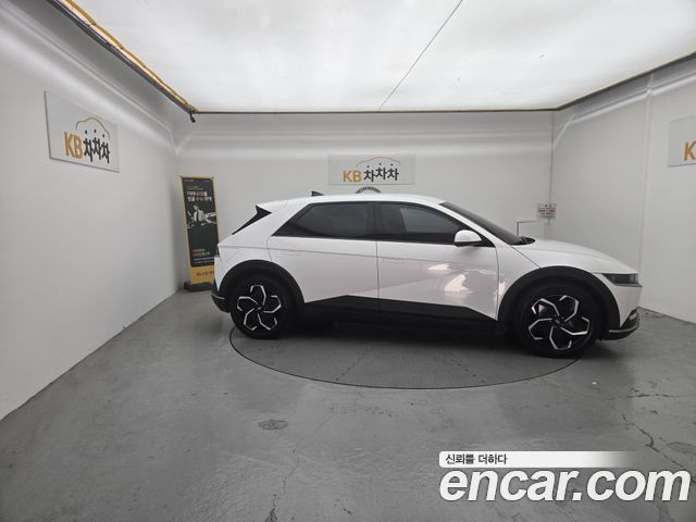 Hyundai Ioniq5 2023 — photo 3