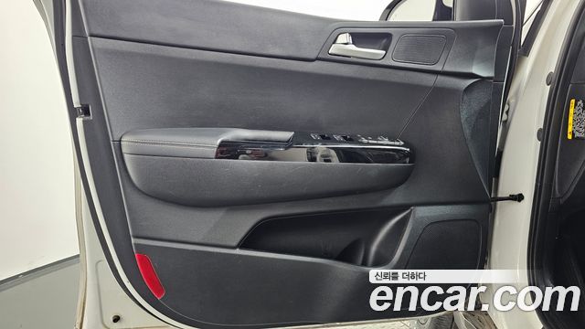 Kia Sportage 2019 — photo 14